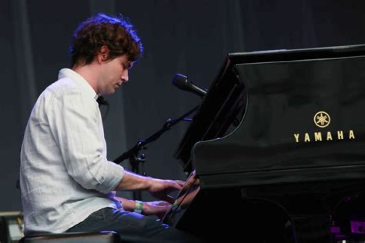 Unveiling The Musical Alchemy Of Pete Remm And Norah Jones